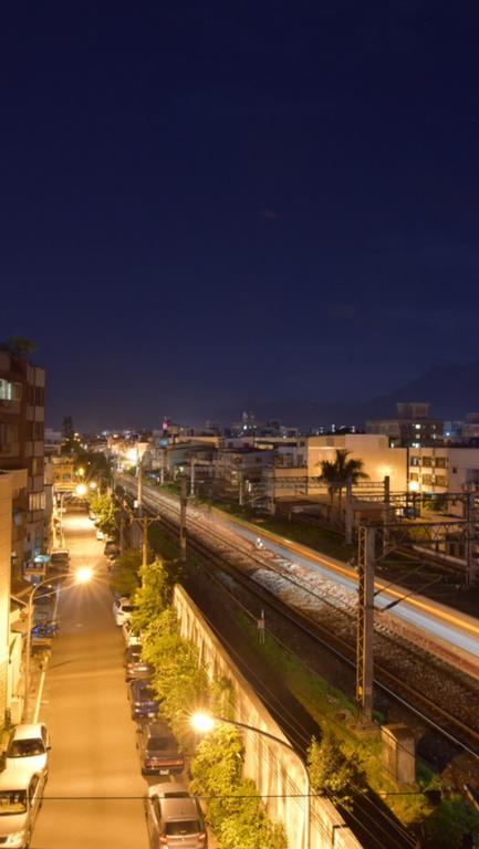 Railway Hualien Hostel Eksteriør billede